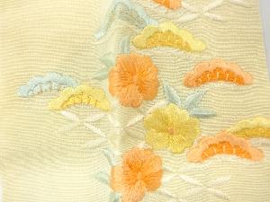 アンティーク　松に草花模様刺繍半衿